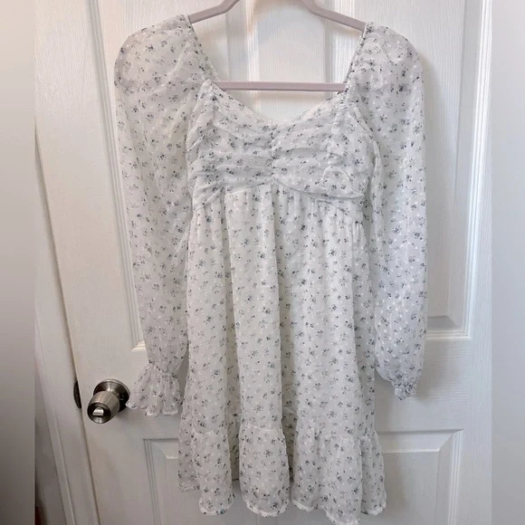 Hollister | Dresses | Hollister White Blue Floral Dress | Poshmark